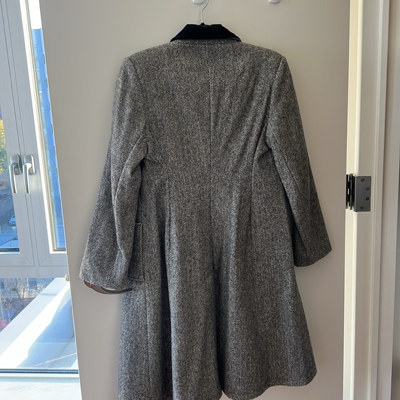 Vintage Herringbone Coat - Picture 4 of 6
